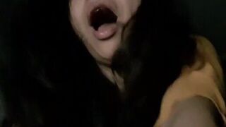 A mi vecina latina le encanta en cuatro patitas - porn video